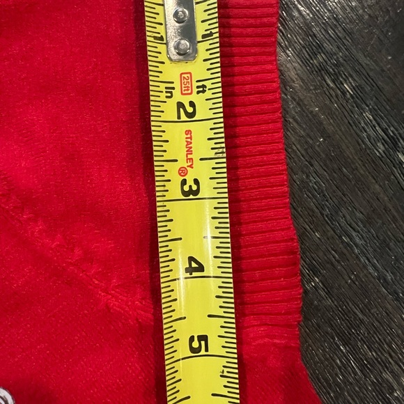 Versace vintage 90s Medusa safety pin print on red sweater - Picture 9 of 11